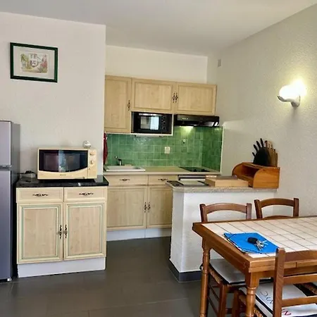 Апартаменты 5 Personnes Pres Nauzan Avec Terrasse, Animaux Acceptes - Fr-1-494-210 Во-сюр-Мер